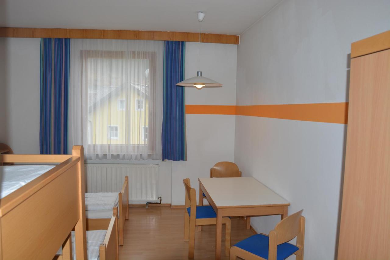 Hostal Jugendherberge Bad Gastein *